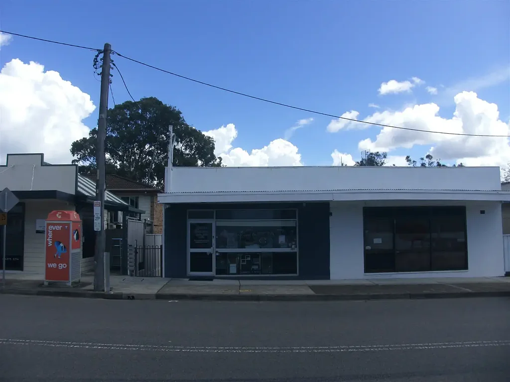 Wangi Wangi 11ห้องนอน WATERFRONT  LAKE MACQUARIE 8 TENANCIES  plus redevelop