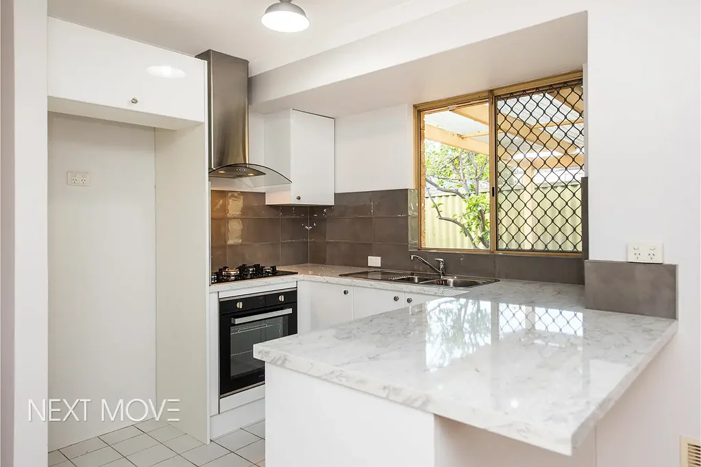 Cozy 4 Bedroom 2 Bathroom Oasis In Mount Pleasant
