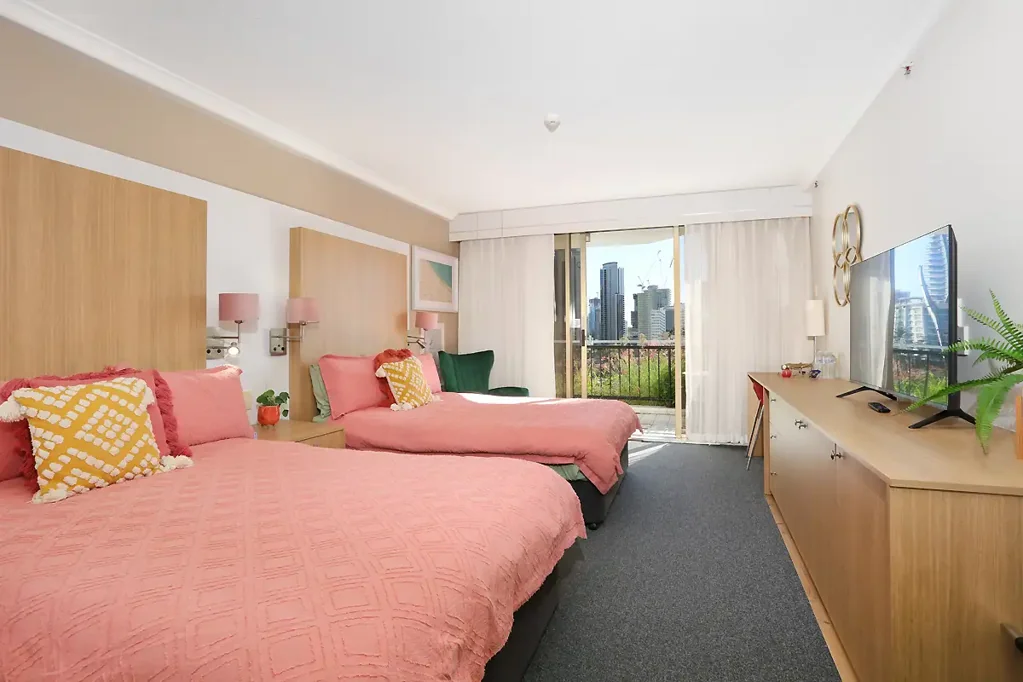 504/22 View Avenue, Surfers Paradise, QLD 4217