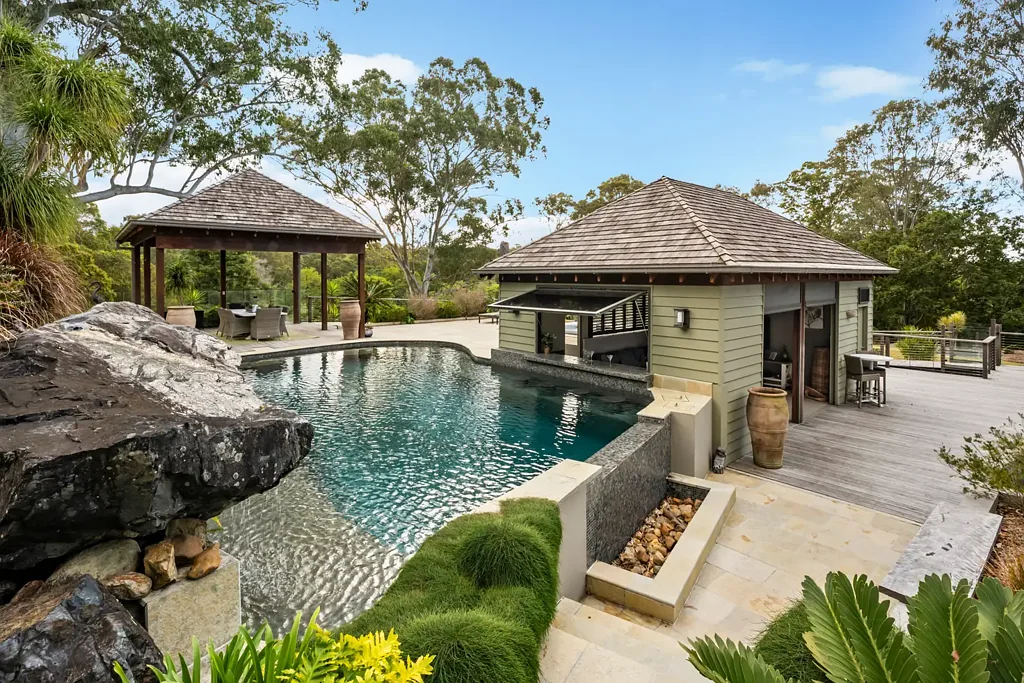 Doonan 4 Bedroom Resort-Inspired Acreage Sanctuary in the Heart of Doonan w/ Approved Sub Division