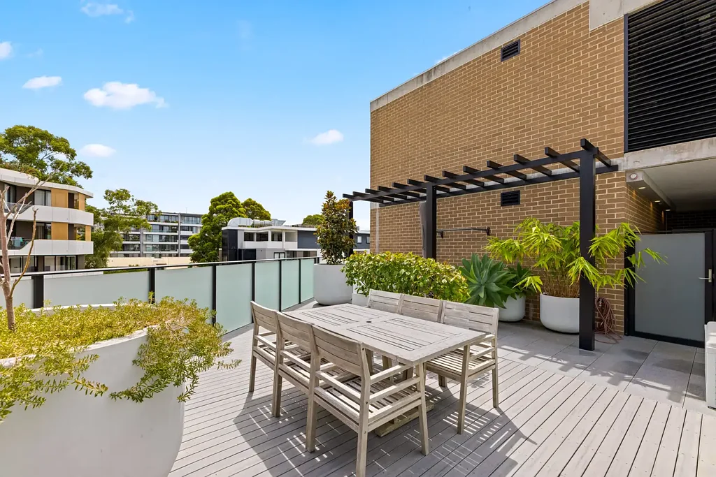 404/2 Higherdale Avenue, Miranda, NSW 2228