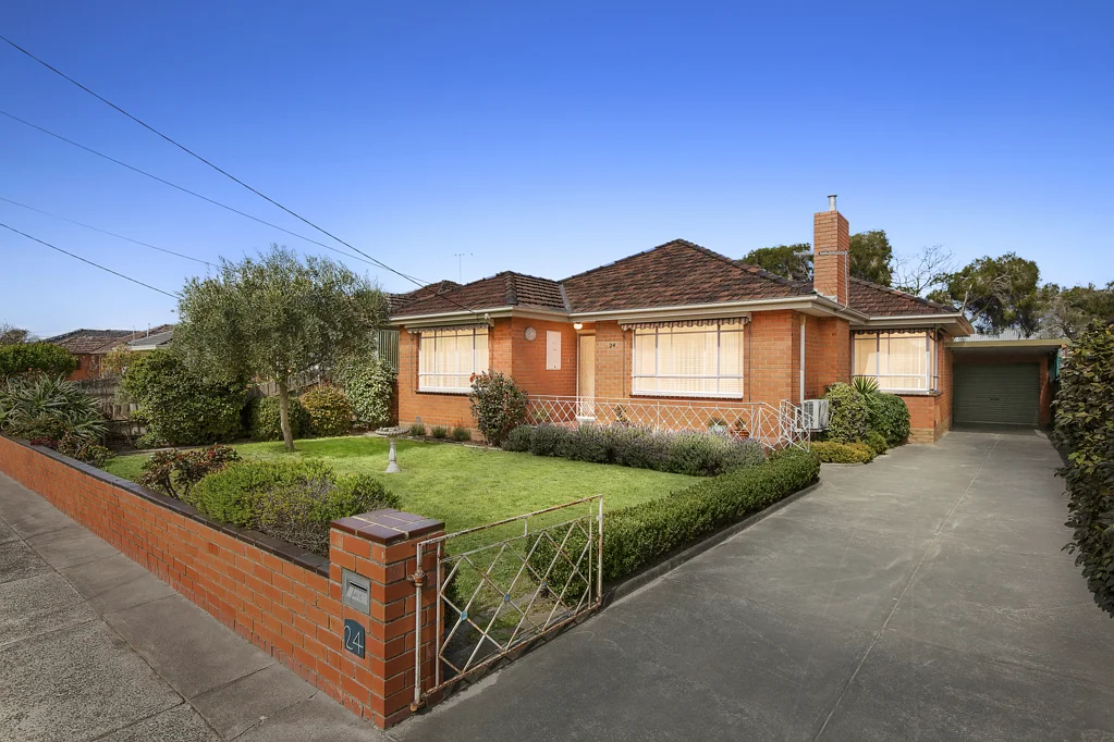 Clayton South 3 Bedroom Classic Family Home with Workshop, Studio and Generous Outdoor Space
