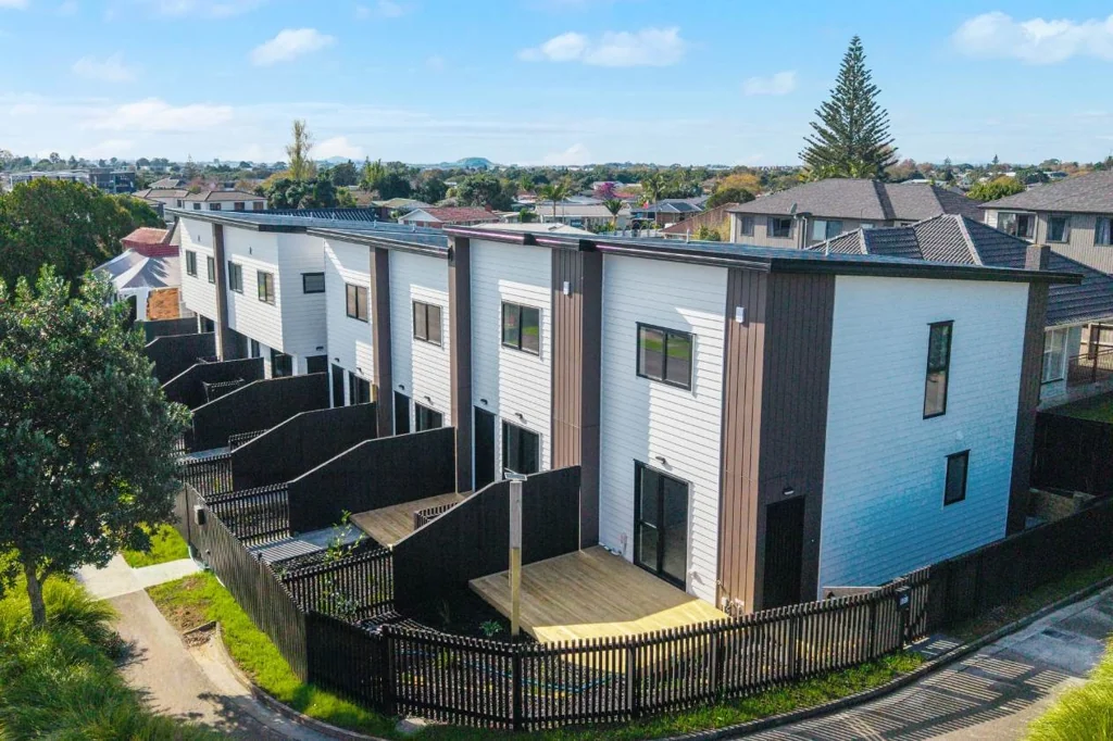 Mangere 2房  No Shared Driveway! Last Lot Left!