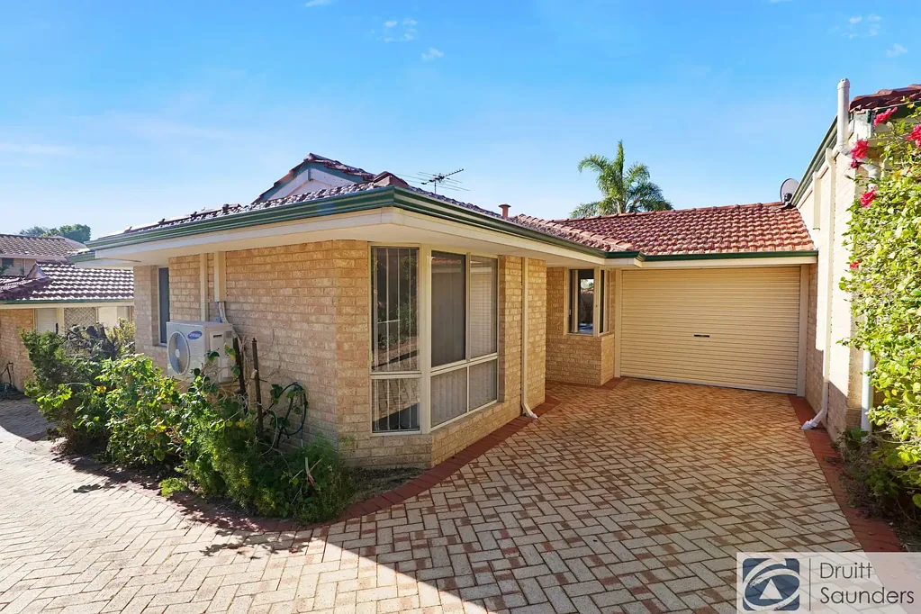 2/81 Dover Road, Scarborough, WA 6019