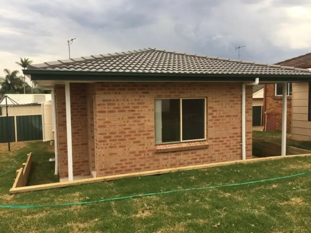 Neat & Low Maintenance 2 Bedroom Home