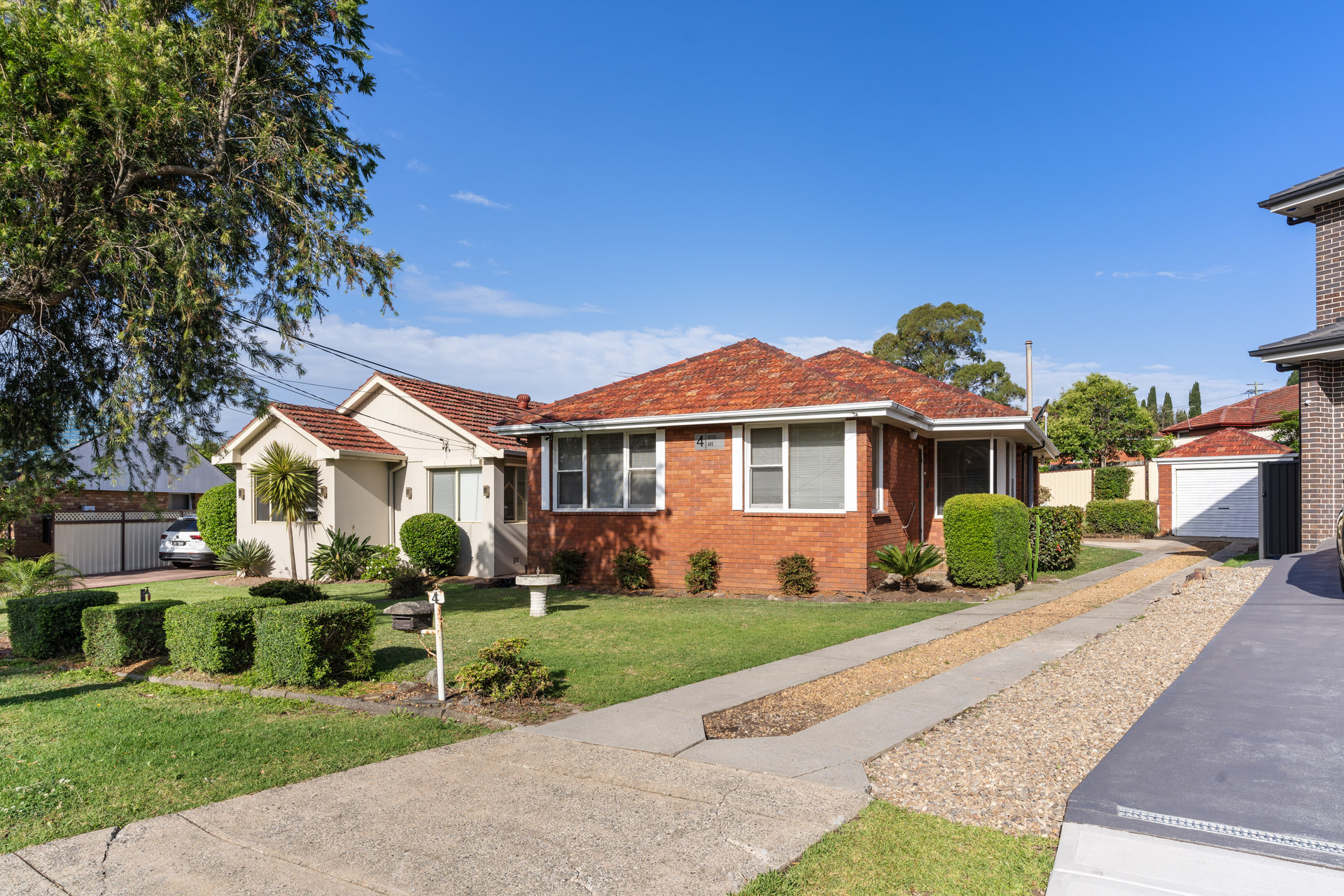 4 ROSS AV, KINGSGROVE NSW 2208, 0 Bedrooms, 0 Bathrooms, House