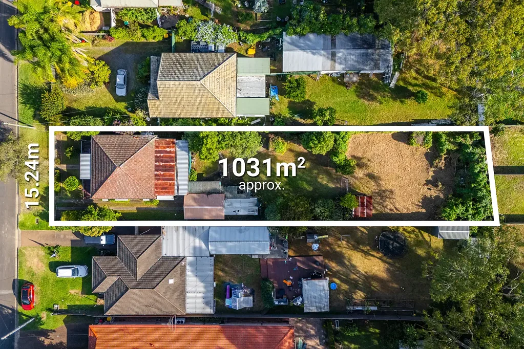 Toongabbie 3房 Toongabbie宽临街面 1031sqm阔地 开发潜力巨大 步行生活便利 高增长区域 Over 1000m2 & Walk to Station