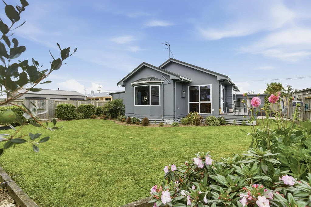 Marton 2房  Simple living starts here