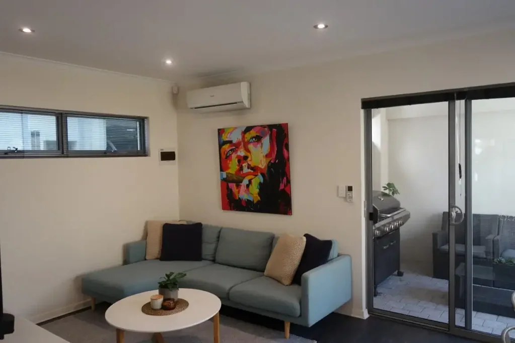 LOW MAINTENANCE 2 BEDROOM 2 BATHROOM GROUND FLOOR APARTMENT IS SOUGHT AFTER SCARBOROUGH