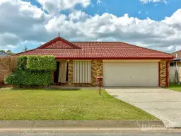 102 Cambridge Crescent, Fitzgibbon