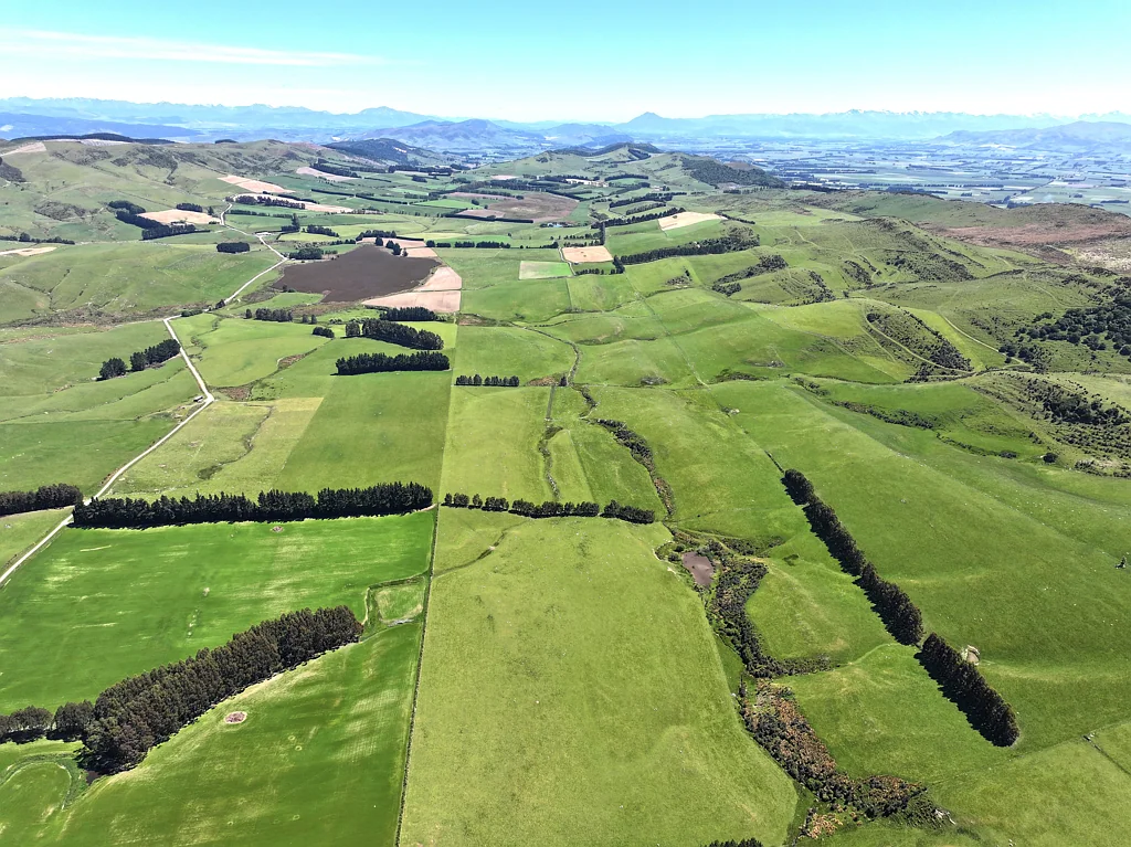 Winton Surrounds Glenure Hill Country Opportunity