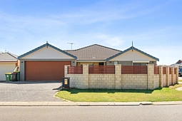 39 Pamplona Boulevard, Port Kennedy
