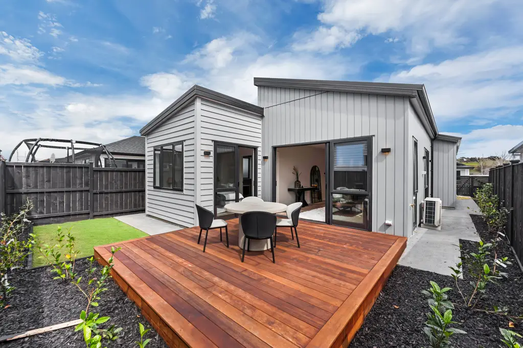 Milldale 3房  Affordable & Contemporary Living !!