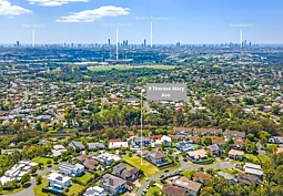 9 Therese Mary Avenue, Carrara