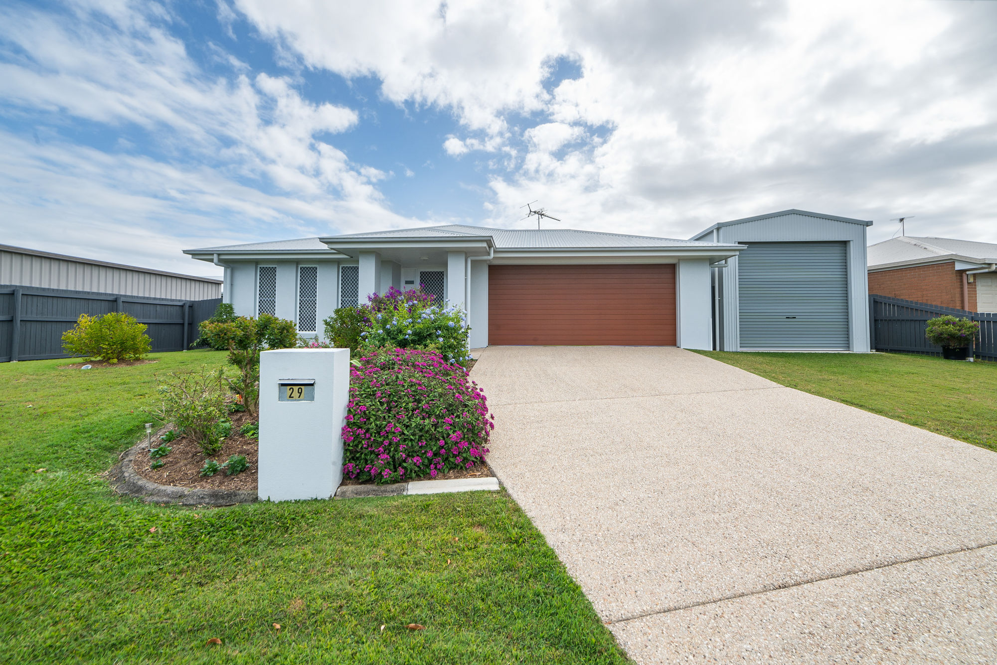 29 DICKENS AV, OORALEA QLD 4740, 0 રૂમ, 0 બાથરૂમ, House