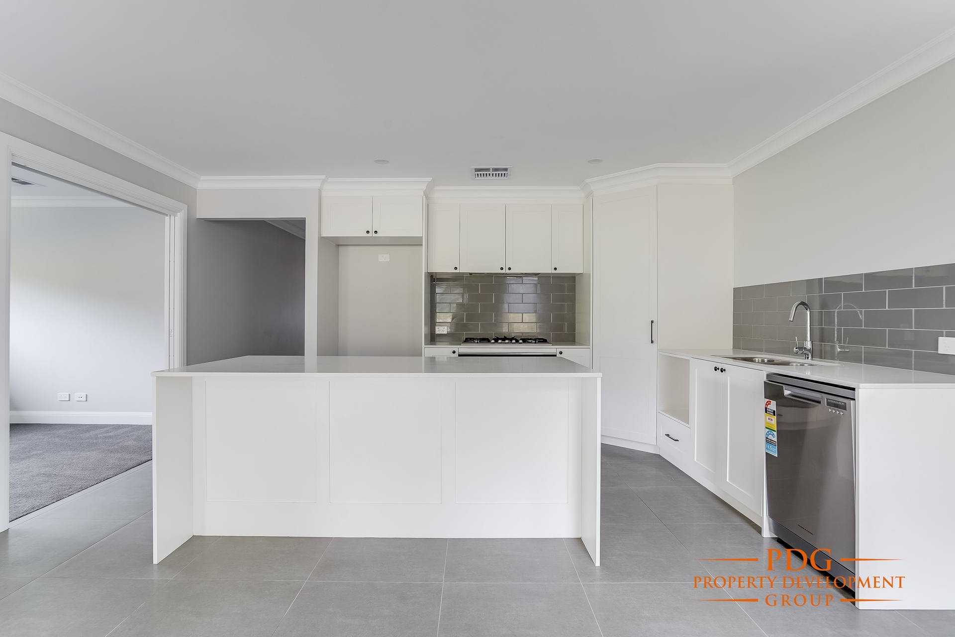 6 CAMELLIA CT, PICTON NSW 2571, 0房, 0浴, House