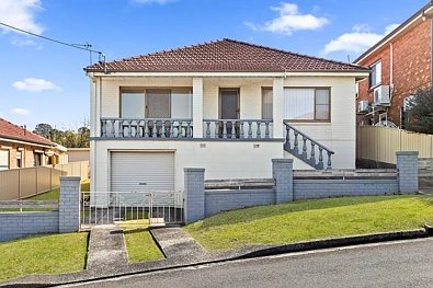 Warrawong 4 Bedroom Flexible Floorplan, Fantastic Family Appeal