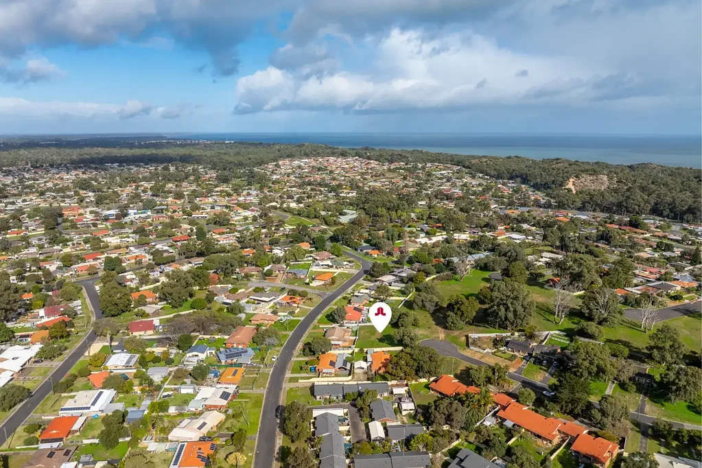 Withers Prime Opportunity on a Generous Block – 6 Davenport Way, Withers