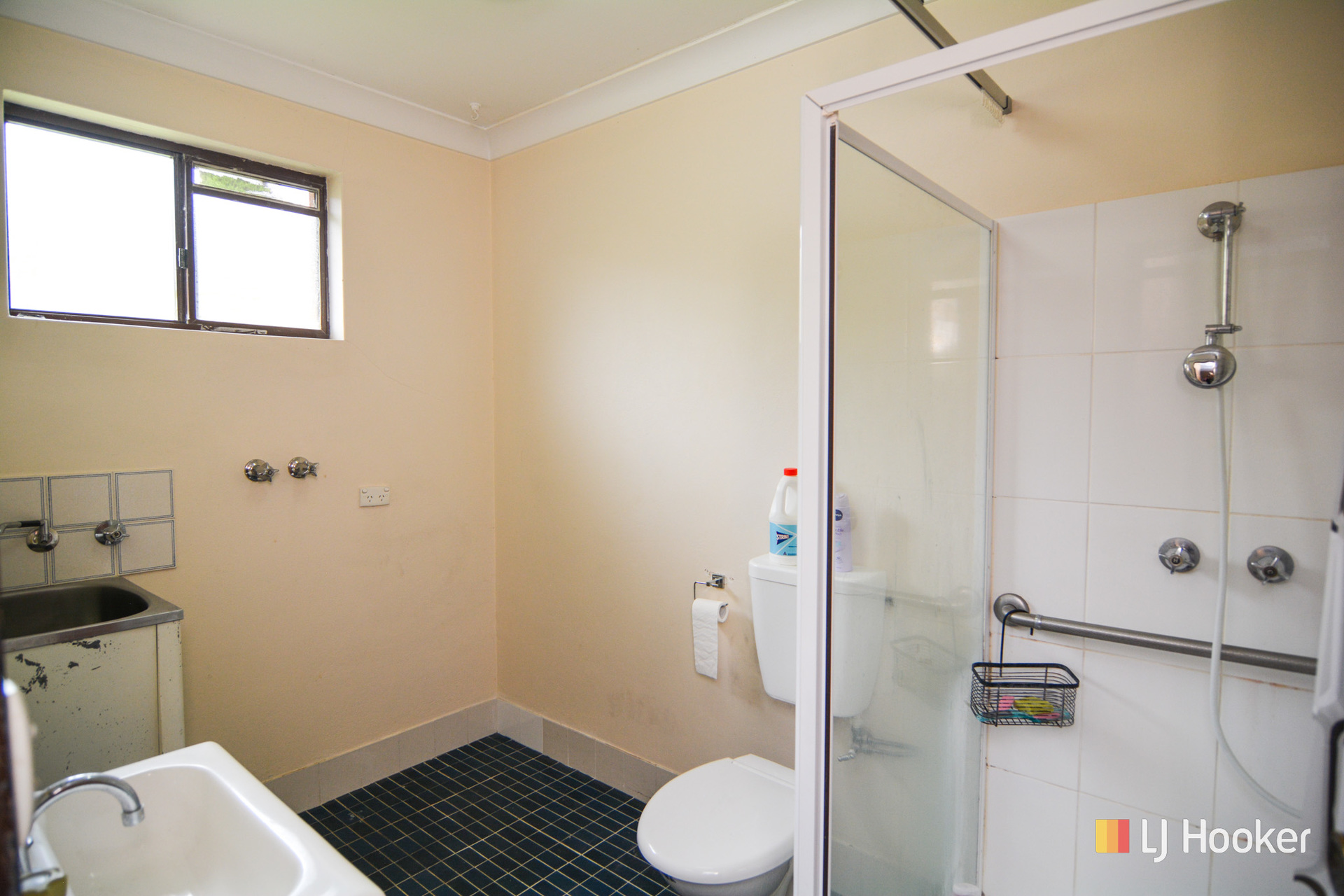 UNIT 4 18 HIGH ST, LITHGOW NSW 2790, 0 Kuwarto, 0 Banyo, Unit