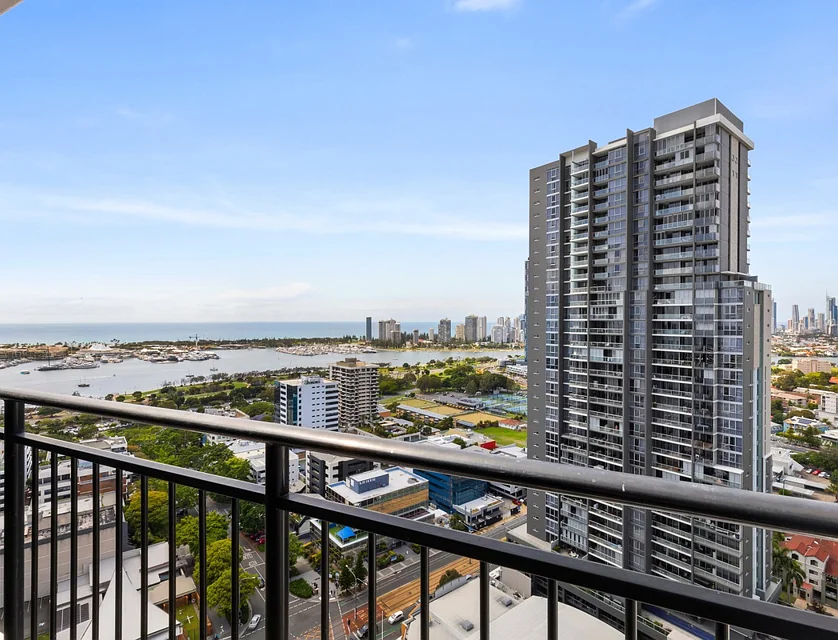 22302/5 Lawson Street, Southport, Gold Coast, 2房, 2浴, Apartment