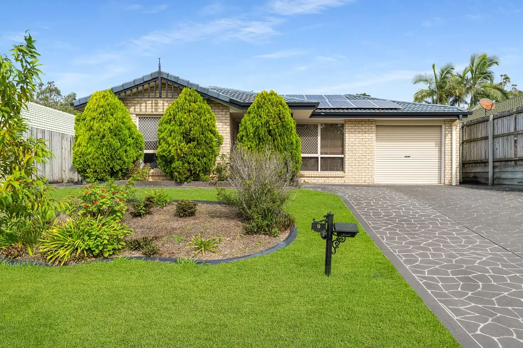 Runcorn 4Zimmer Low-Maintenance Family Living