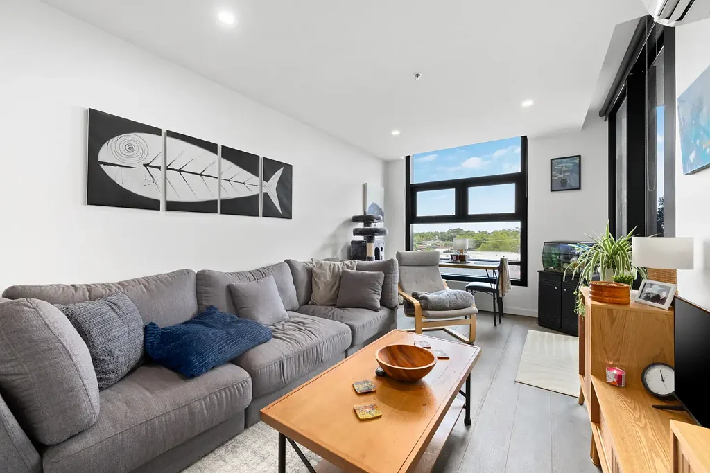 Ivanhoe 1ห้องนอน Sunlit Sophistication in the Heart of Ivanhoe Gardens