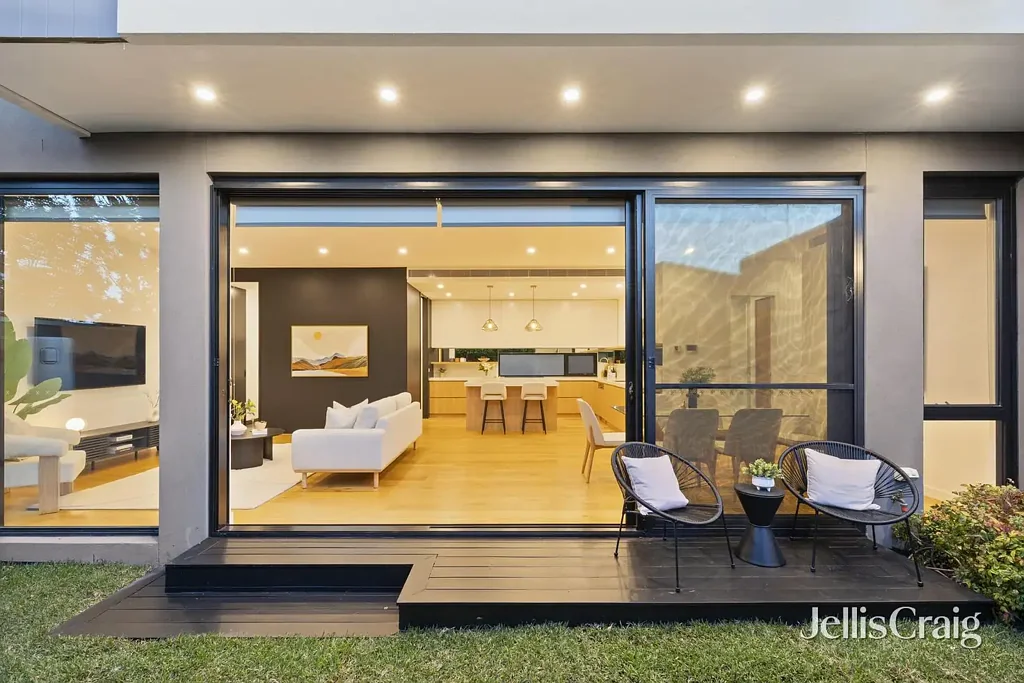 Bentleigh East 4Moenga Architectural excellence, premium location