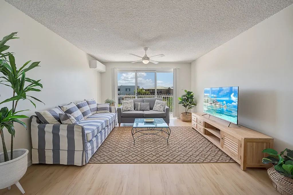 Mooloolaba 2બેડરૂમ Renovated Coastal Retreat with Space, Style & Convenience