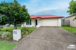 24 Broadleaf Place, Ningi