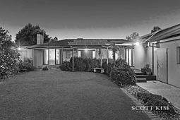 8 Moorea Court, Mount Waverley