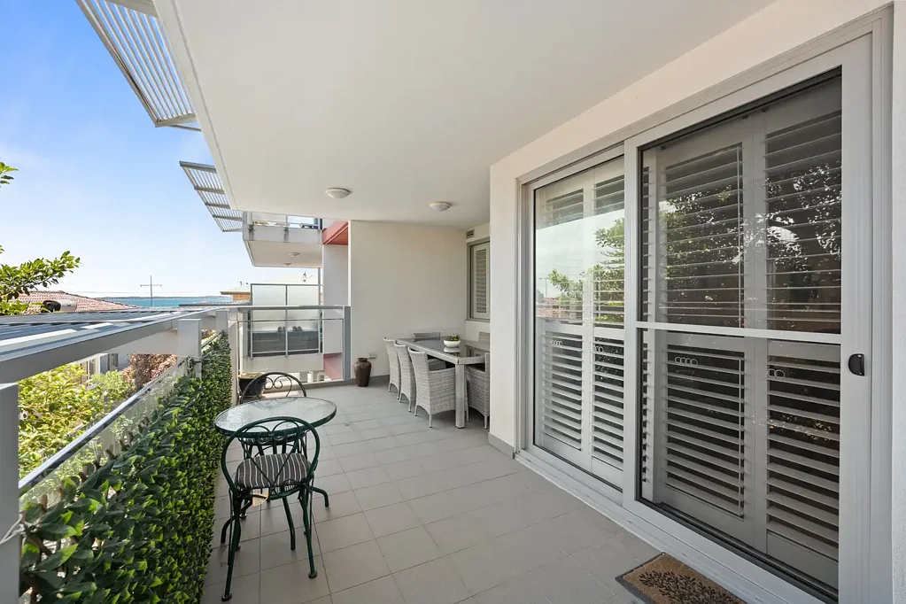8/102 Kent Street, Rockingham, WA 6168