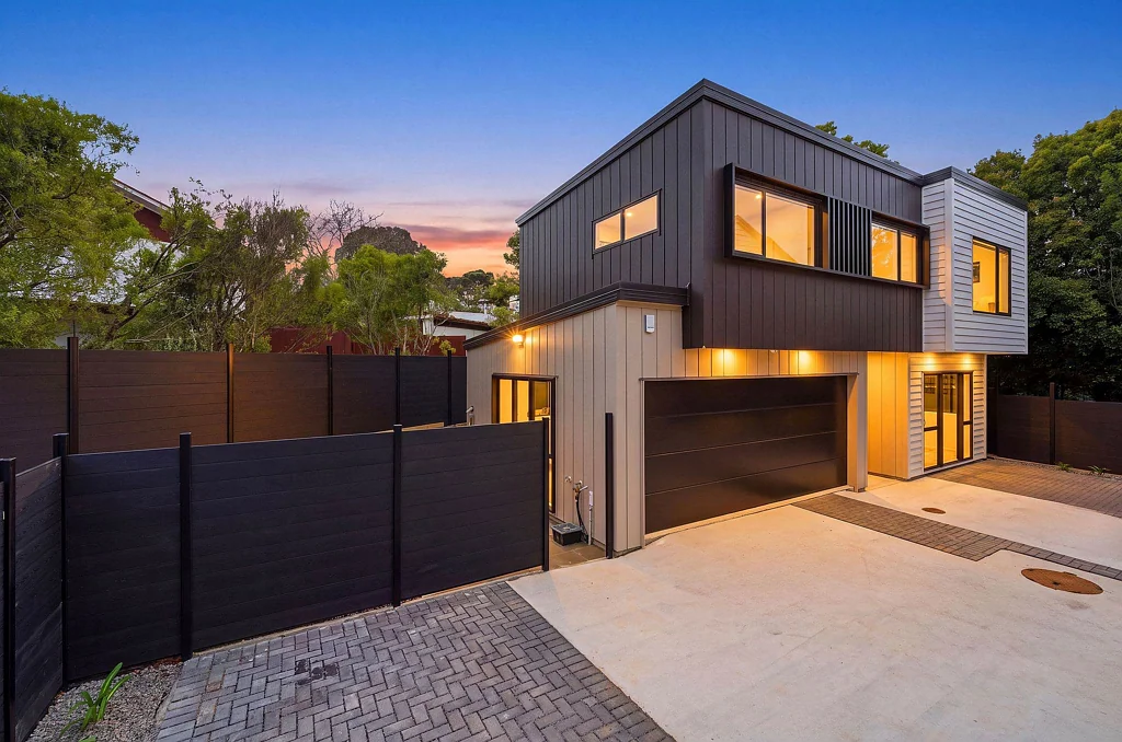 New Windsor 4 Bedroom Bold, New & Built to Impress