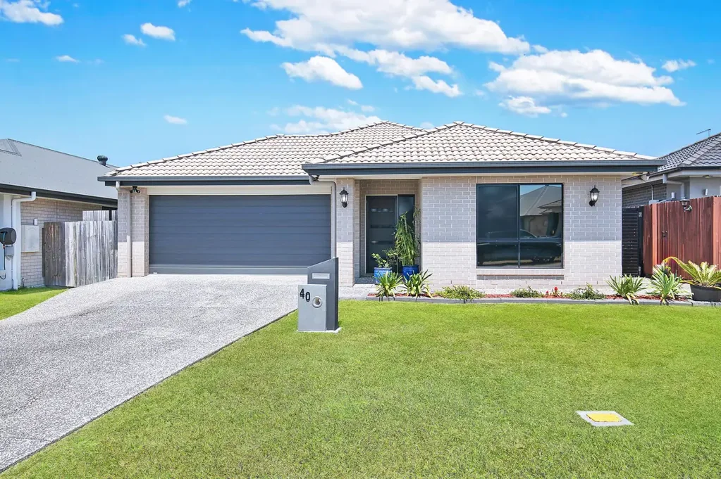 40 Yarrow Circuit, Griffin, QLD 4503