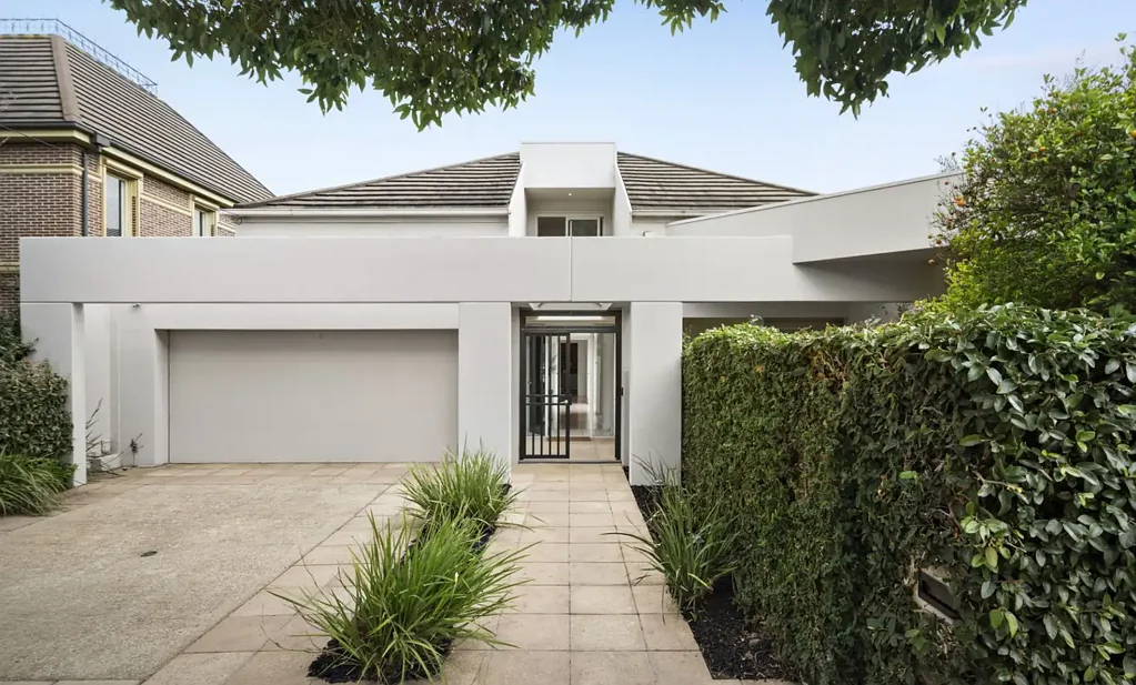 Stunning Family Home Walking Distance to Brighton Beach
