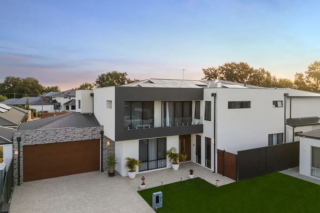 Canning Vale 5房  Luxury Without Compromise