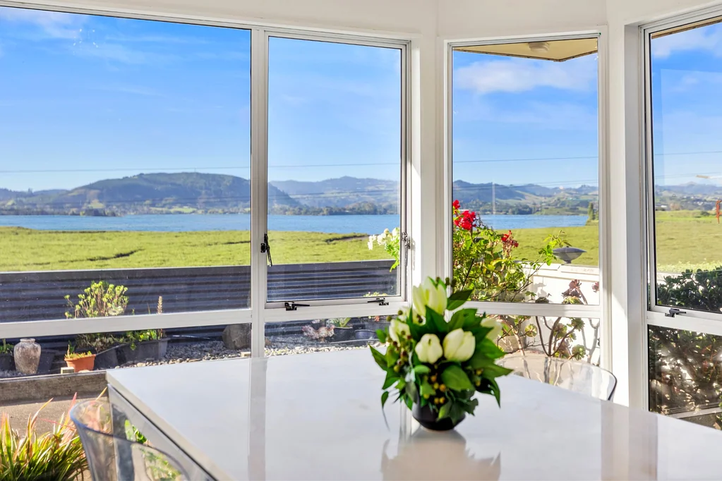Mount Maunganui 3房  Great Value With Views