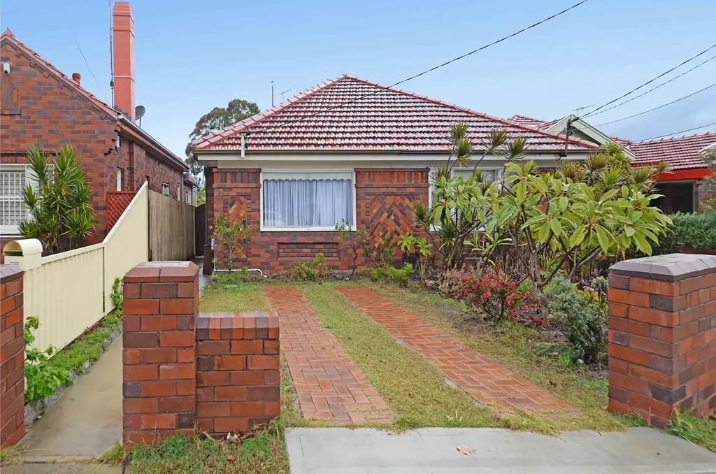 Conveniently Located Family Home