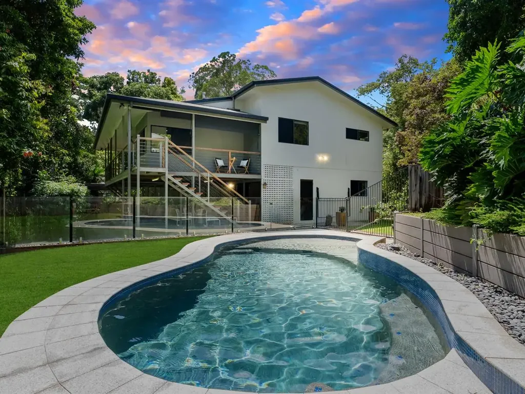 42-50 Falcon Street, Bayview Heights, QLD 4868