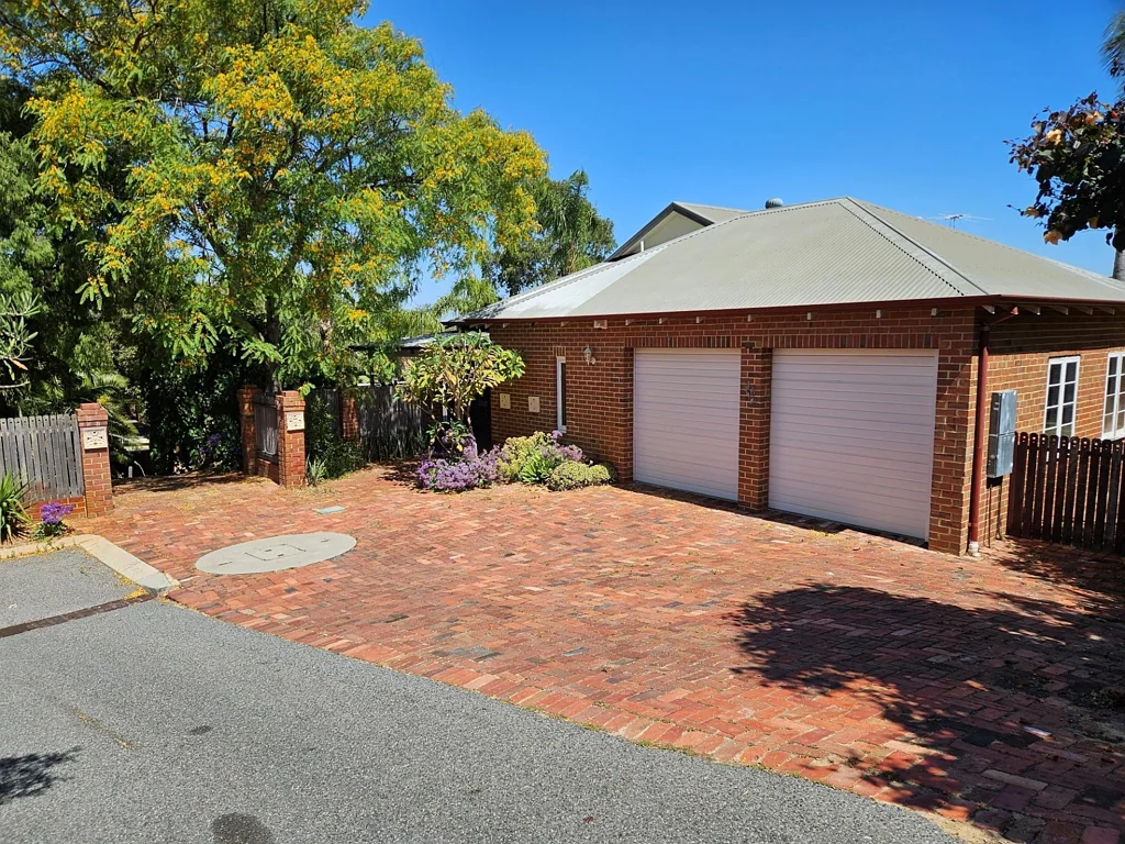 46 Silkeborg Crescent, Joondalup, WA 6027