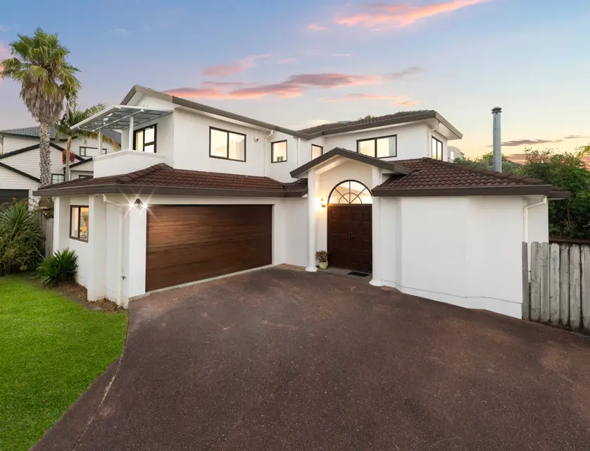 12 Carrowmore, Pinehill, North Shore City, Auckland, 4房, 2浴, 独立屋