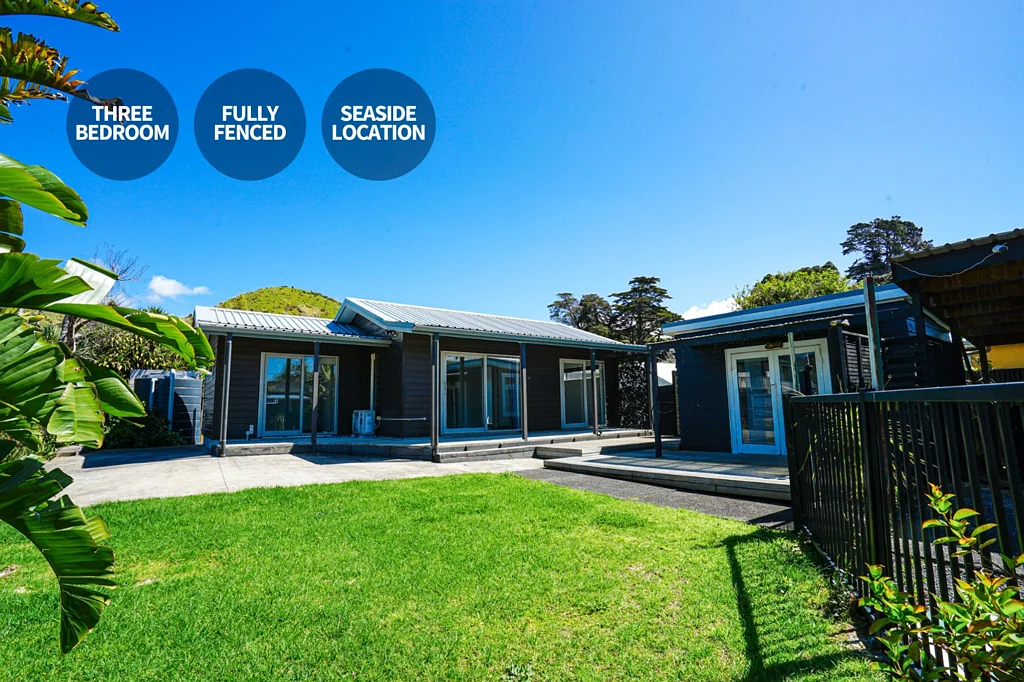 Waterviews & Bonus Hobby Room