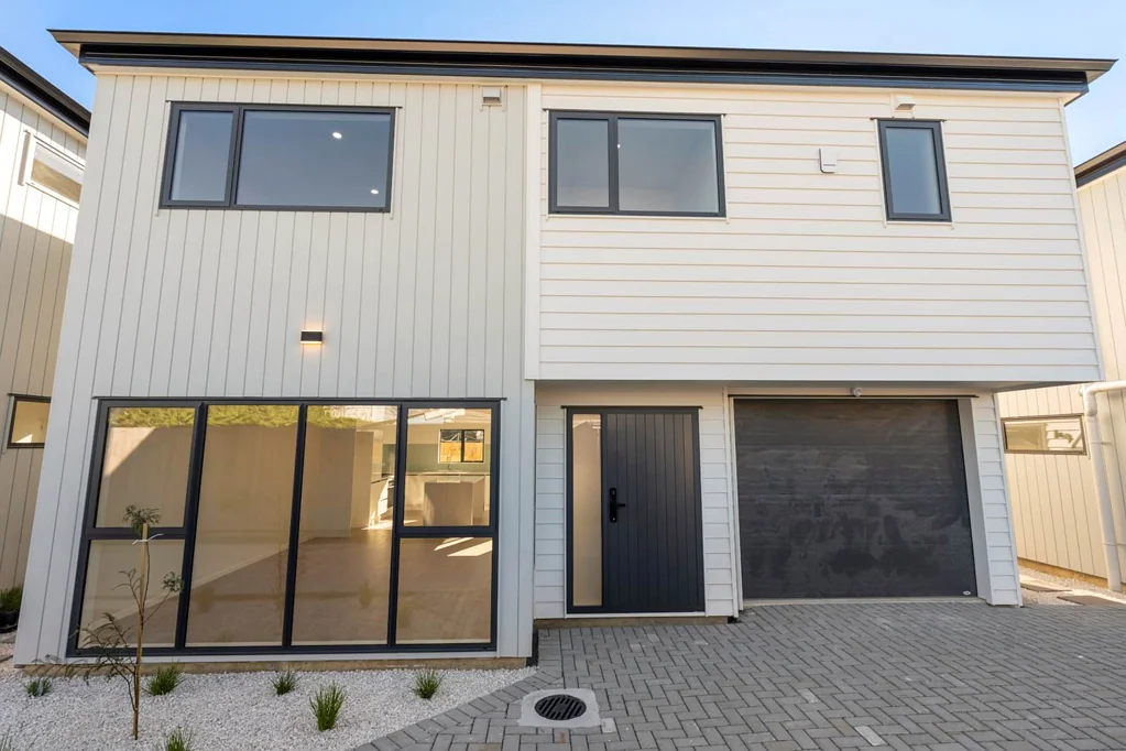 90D Seymour Road, Sunnyvale, Waitakere City, Auckland