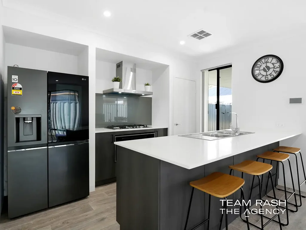 Aveley 3Kwarto NEW LISTING