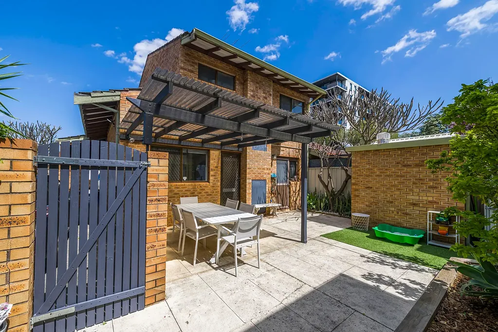 Como 3બેડરૂમ UNDER OFFER!!! UNDER OFFER!!! UNDER OFFER!!!