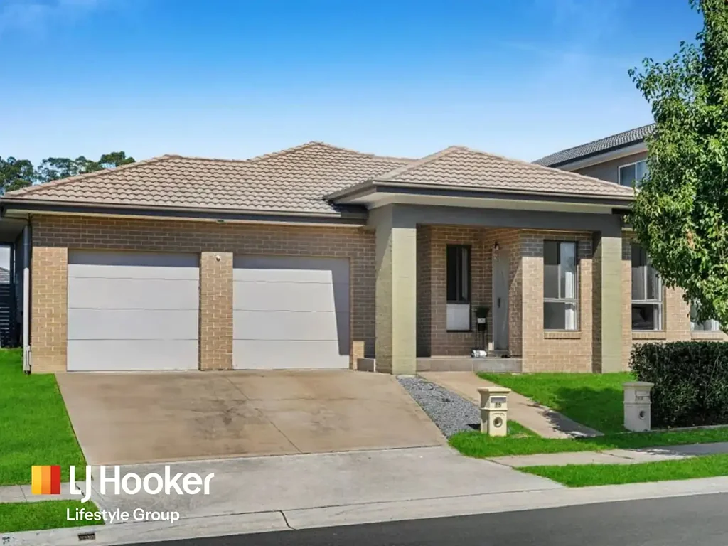 Family Home In Oran Park