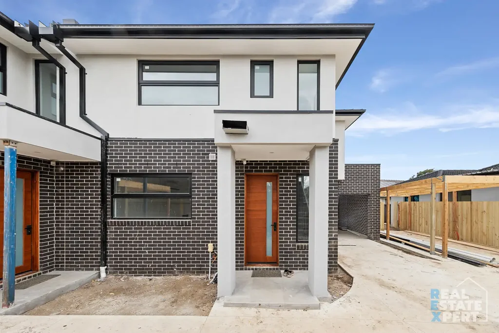 2/26 McLennan Street, Eumemmerring, VIC 3177