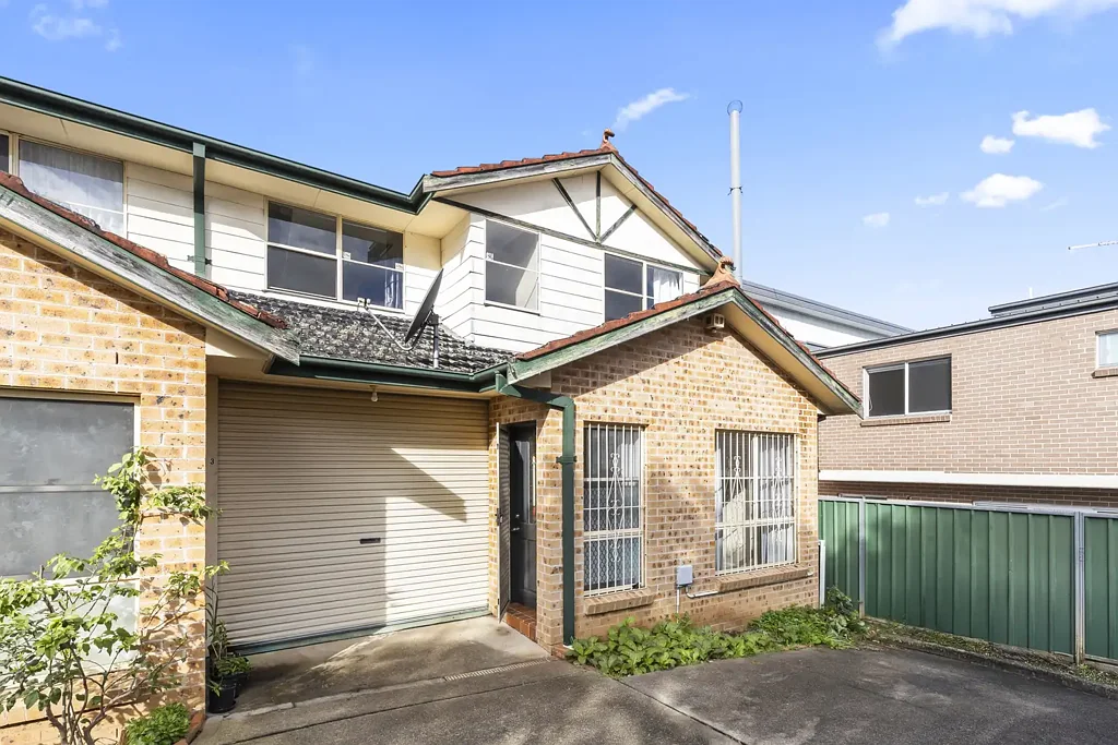 Renovated Townhouse In Desired Location!