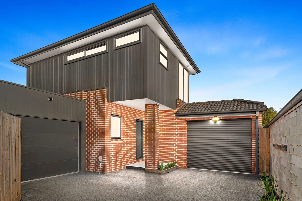 2/1 Taylor Avenue, Reservoir, VIC 3073