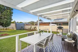 6 Waugh Avenue, Towradgi