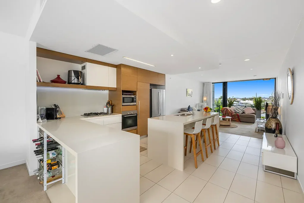 1303/1 Sunset Avenue, Paradise Point, QLD 4216
